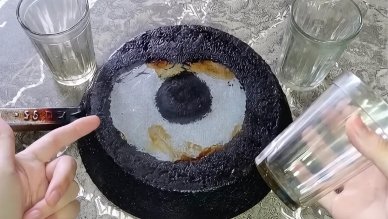 Очистка сковородки