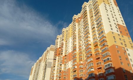 Многоэтажный дом