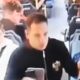 Мужчина в автобусе