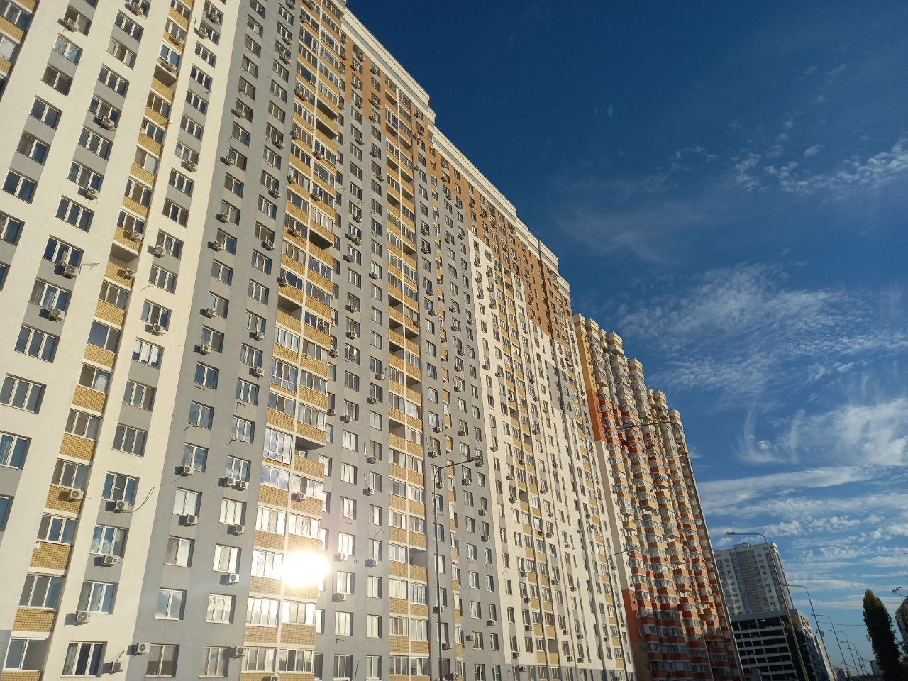 Новостройка в городе