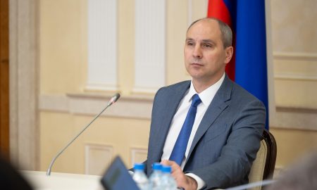 Губернатор Денис Паслер
