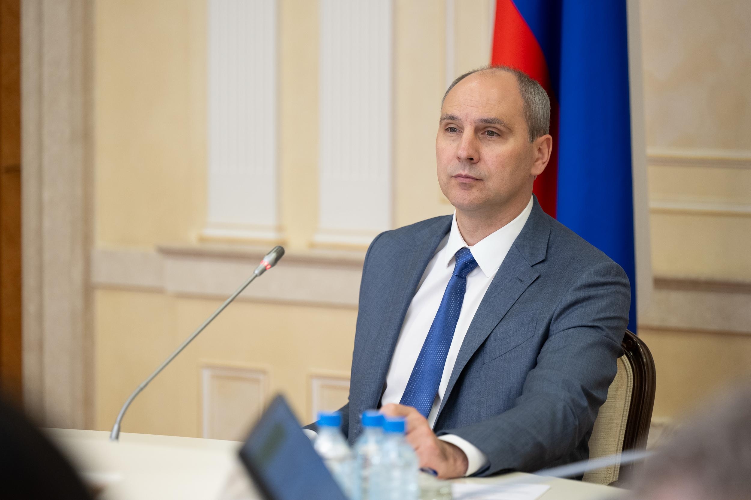 Губернатор Денис Паслер