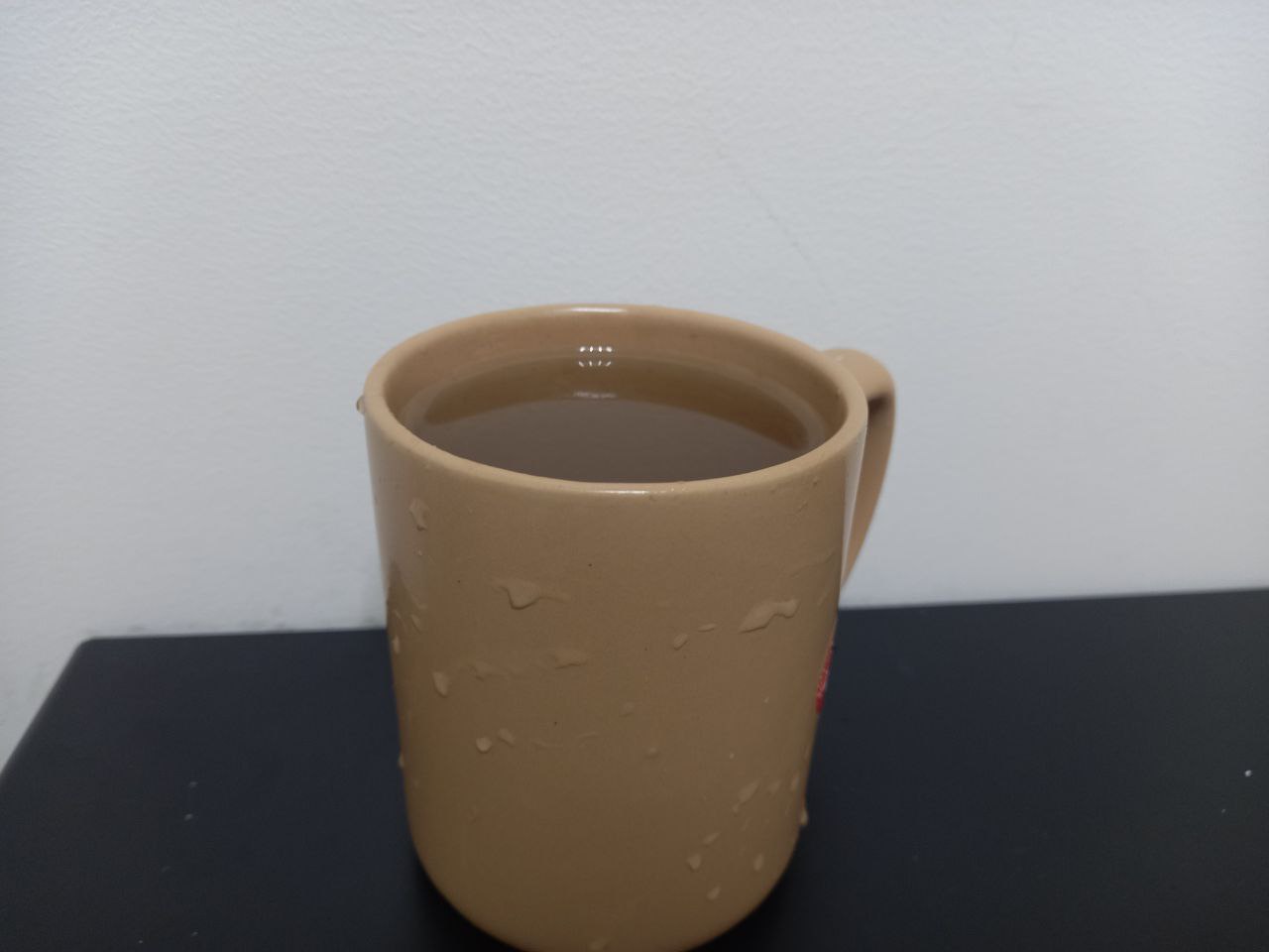 Бокал с водой