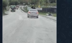 Поездка на крыше машины