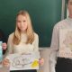 Дети с плакатами против коррупции