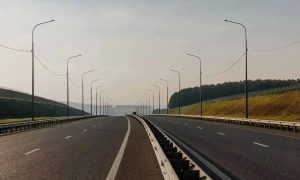 Автомобильная трасса на Урале
