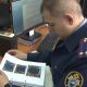 Следователь изучает материалы дела