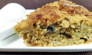Пирог из яблок и овсянки