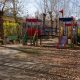 Детская площадка осенью