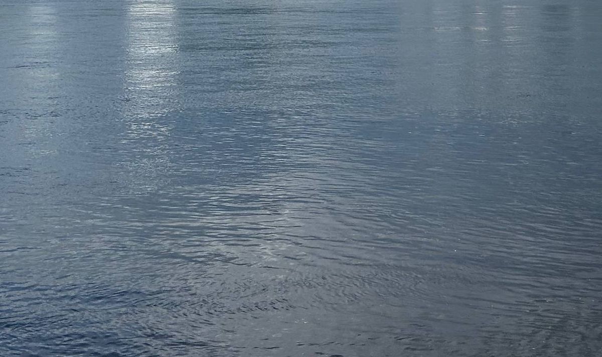 Водоем осенью