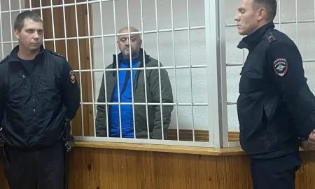 Преступник в камере