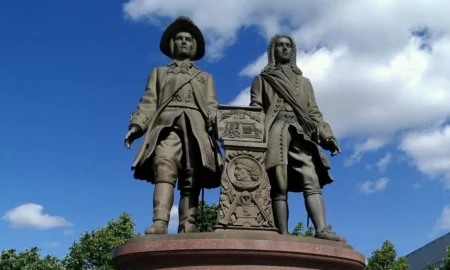 памятник Вильгельму де Геннину