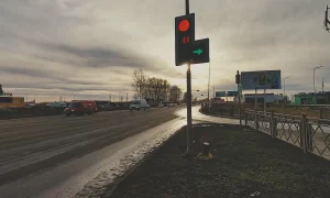 Светофор на перекрестке