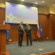 На заводе «КУЗОЦМ» назвали имя лучшего специалиста ГО на Среднем Урале. Теги: Награждение спасателей, Заводской цех, Почетная грамота