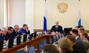 Денис Паслер перераспределил миллионы: какие уральские города получат помощь. Теги: Тепловые сети, Сельский дом культуры, Уборочный комбайн
