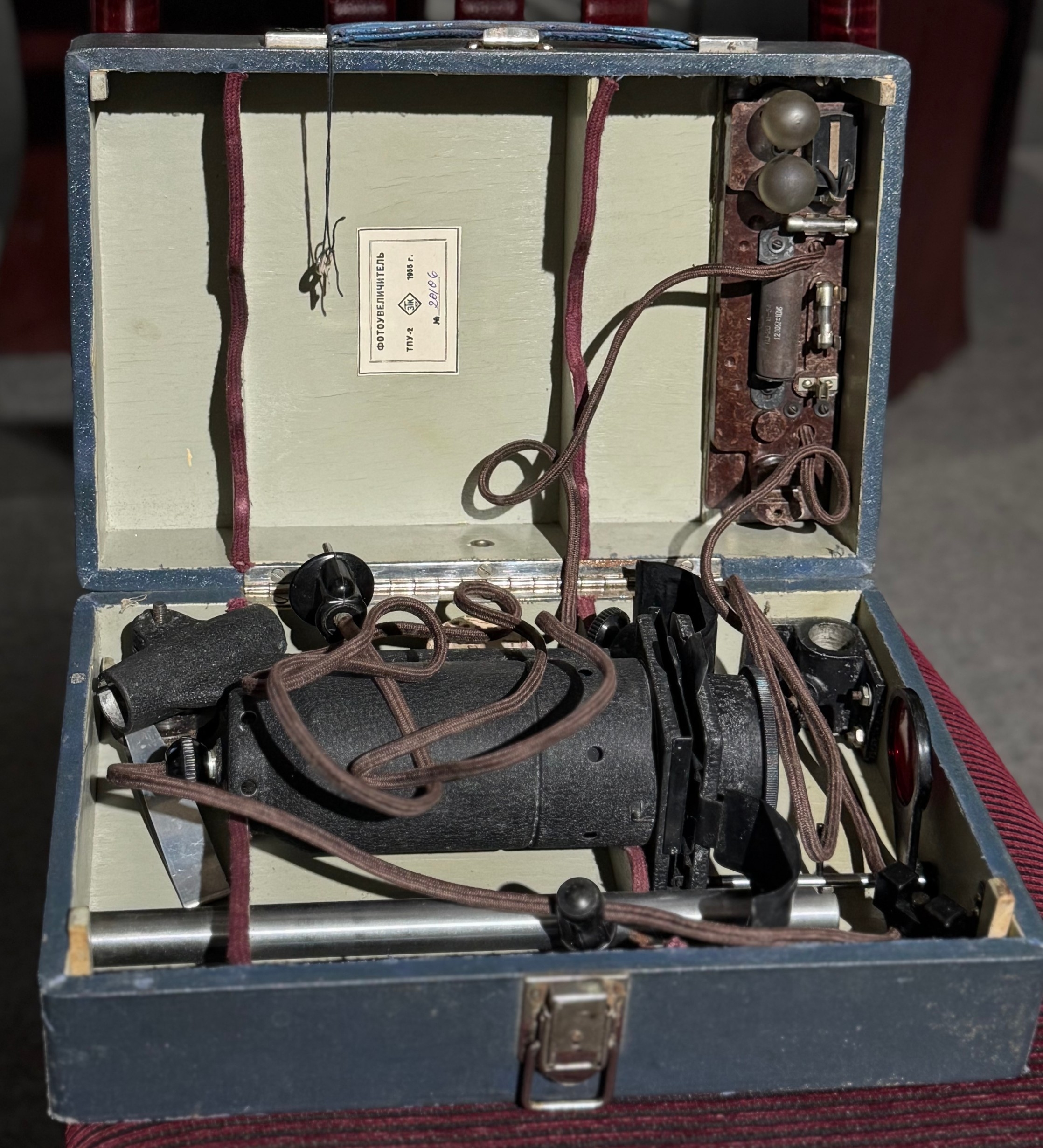 Нижнетагильский музей нашел легендарную «Малютку» из эпохи оттепели. Теги: старый фотоаппарат, советская техника, музейный экспонат