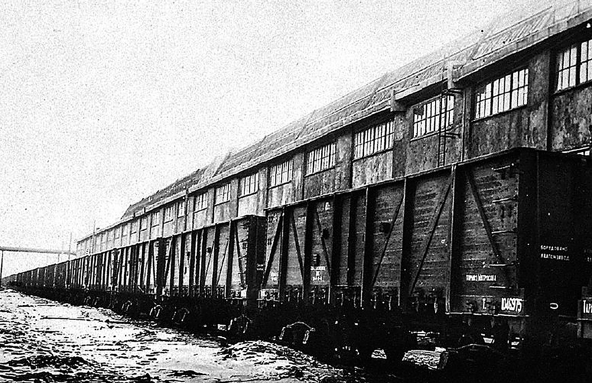 Уралвагонзавод раскрыл архивные данные о секретной подготовке к войне в 1940 году. Теги: заводской цех, исторические чертежи, машиностроение