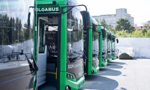 В Екатеринбурге сразу 19 автобусов изменят схему движения с 1 ноября. Теги: городской автобус, остановка транспорта