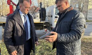 Улицы Каменска-Уральского озарит новый свет: власти выбирают экономичные фонари. Теги: фонари освещения, ночная улица, замена ламп