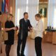 Каменск-Уральский встретил новых граждан: подросткам вручили удостоверения. Теги: вручение паспорта, подростки на сцене, торжественное собрание