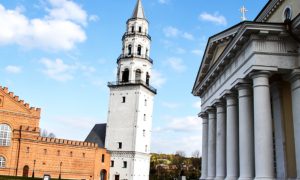 Наклонная башня в Невьянске